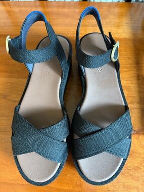 Rothy’s Black Strap Platform Sandals